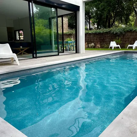 Villa Elegante Sous Les Pins, Piscine *